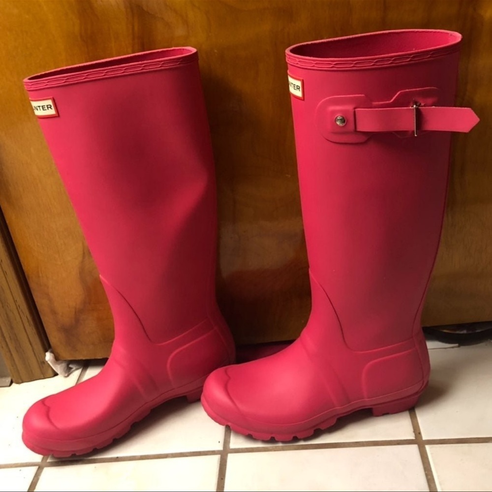 Hunter boots size 7